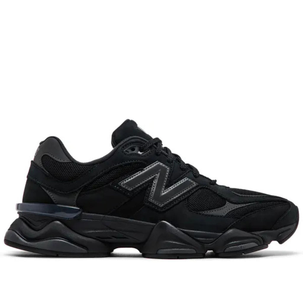 New Balance 9060 Triple Black