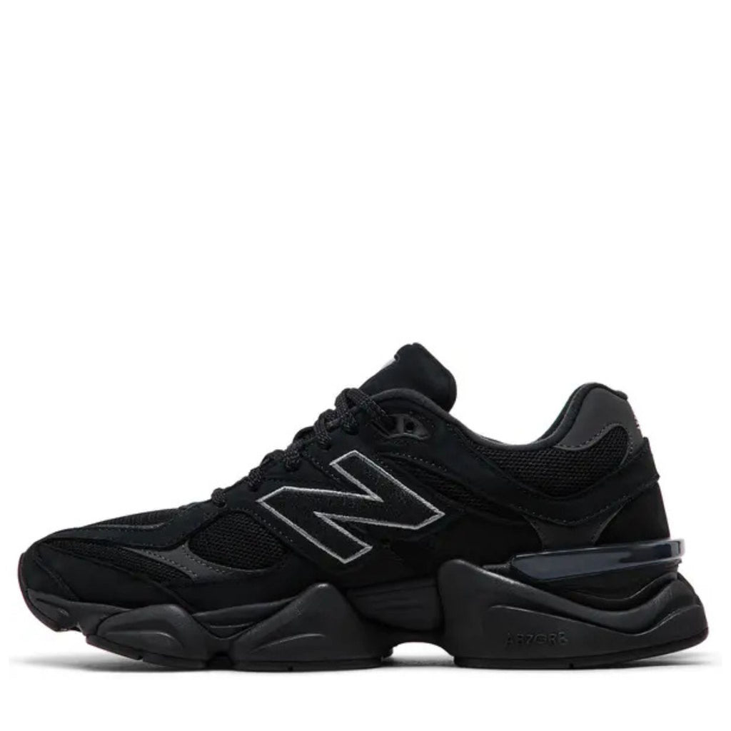New Balance 9060 Triple Black