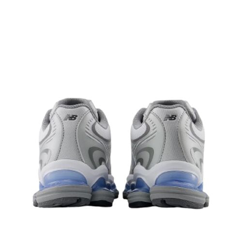 New Balance Abzorb 2000