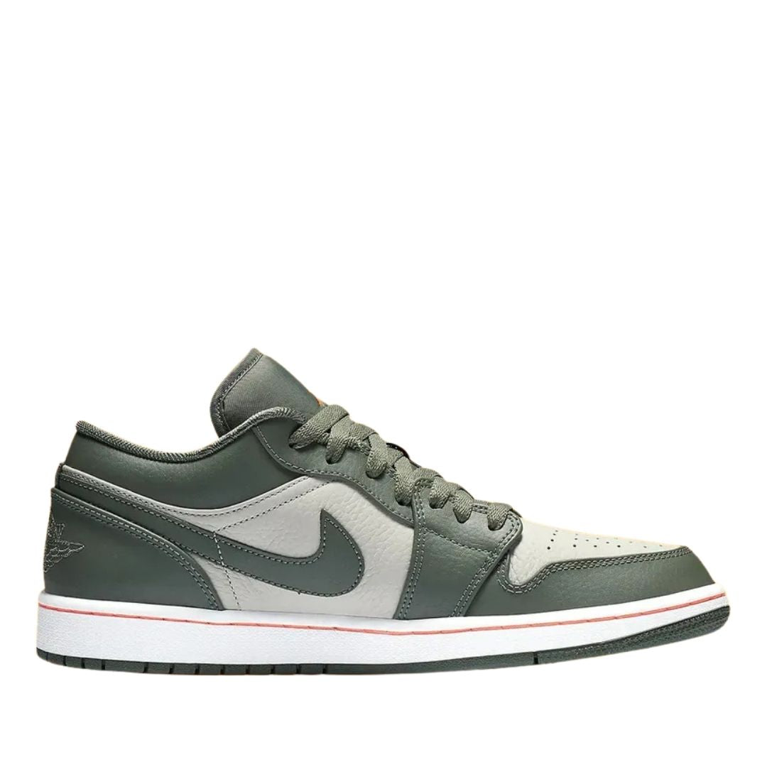 Air Jordan Low Military