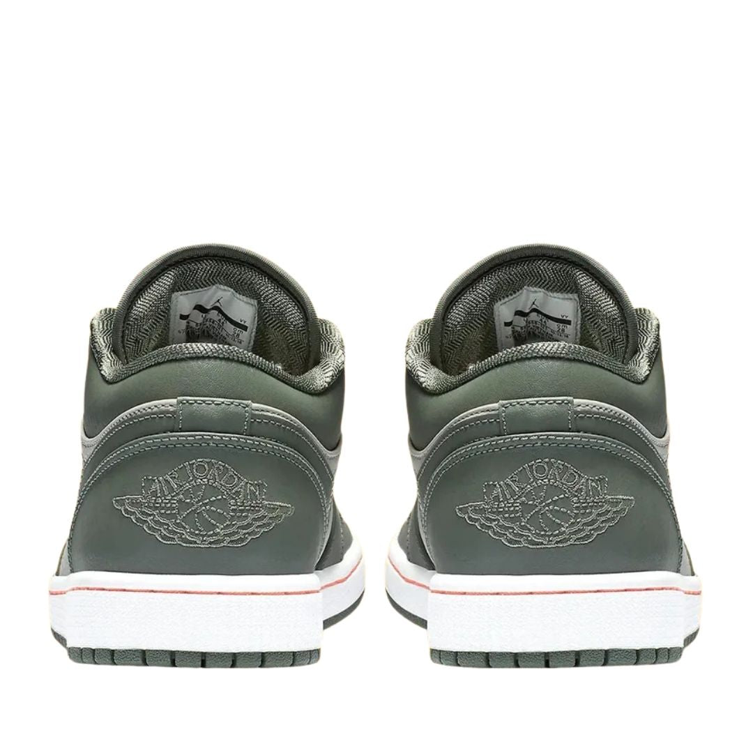 Air Jordan Low Military